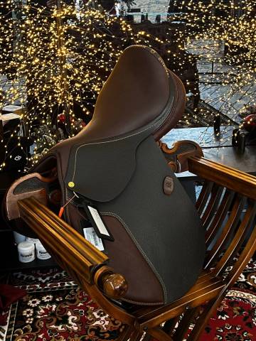 Sella da salto ostacoli  Veneziano 17.5" - 2024