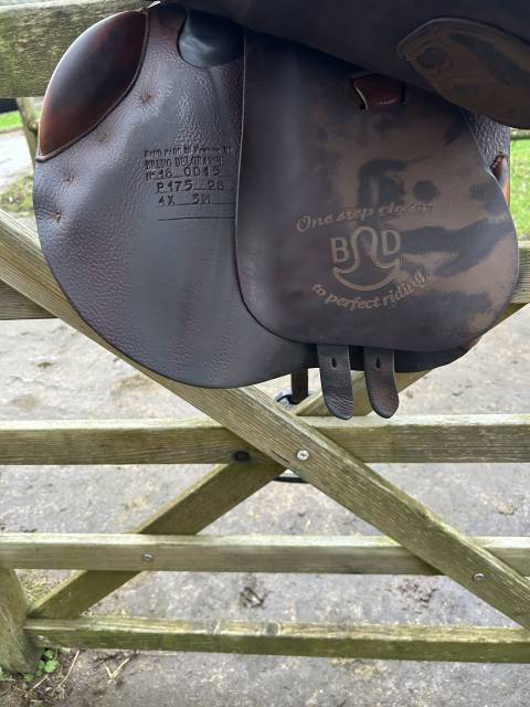 Sella da salto ostacoli Delgrange  17.5" - 2018