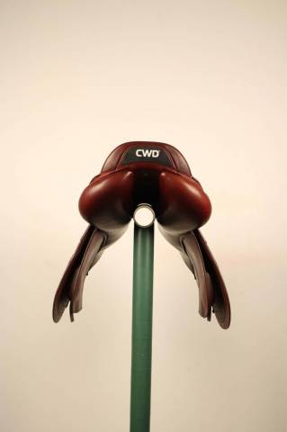 Sella da salto ostacoli CWD  17.5" - 2020