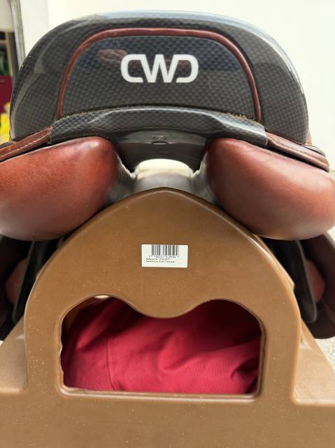 Sella da salto ostacoli CWD 2 GS CONTACT 16.5" - 2022