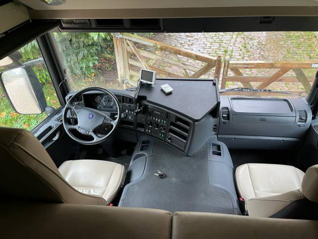 Camion per Cavalli Scania P380 2009 Occasione