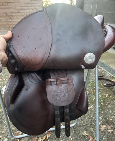 Sella da salto ostacoli Meyer  17.5" - 2020