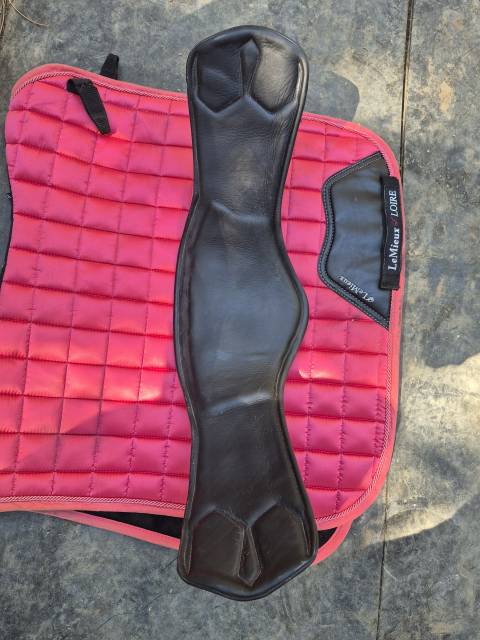 Sella da dressage Devoucoux  17.5" - 2024