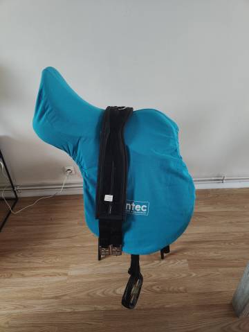 Sella mista Wintec  17.5" - 2025