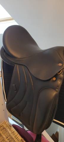 Sella da dressage Eric Thomas  17.5" - 2014