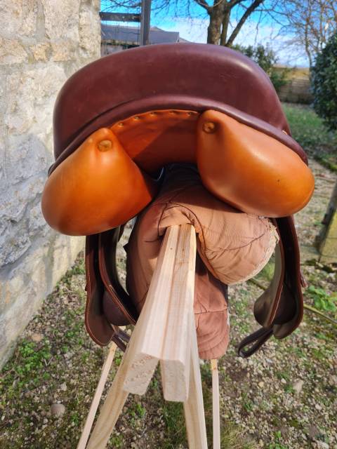 Sella mista Childeric  17" - 2009