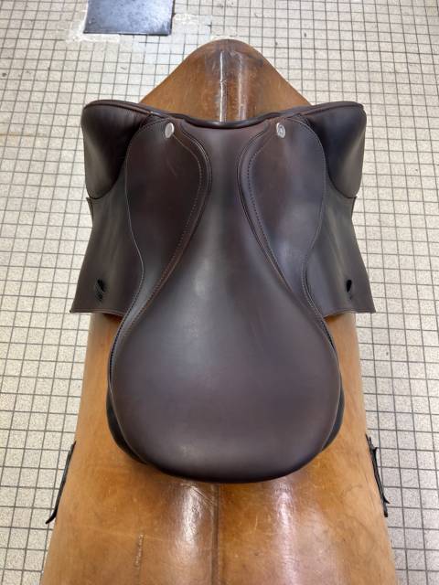 Sella da salto ostacoli Prestige Italia Michel Robert  17" - 2024