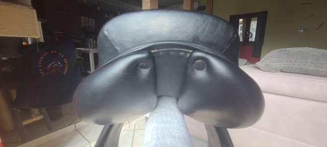 Sella da salto ostacoli Delgrange  17.5" - 1996