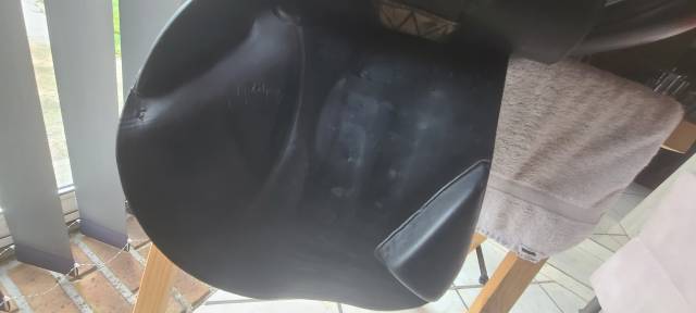 Sella da salto ostacoli Delgrange  17.5" - 1996