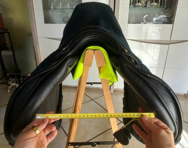 Sella da salto ostacoli Delgrange  17.5" - 1996