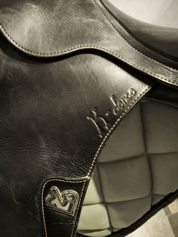 Sella da dressage Prestige Italia K-dence 17.5" - 2016