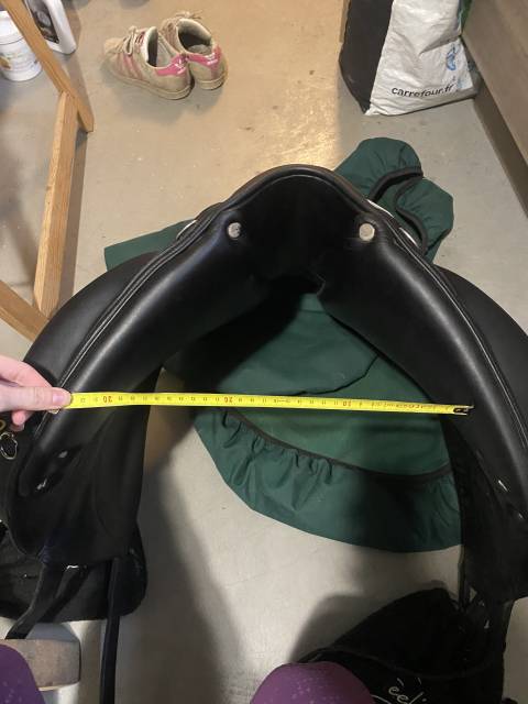 Sella da dressage Devoucoux  17" - 2016