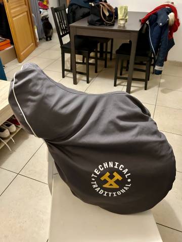 Sella da salto ostacoli  Ideal  17" - 2024