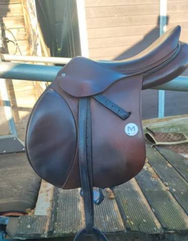 Sella da salto ostacoli Meyer  17.5" - 2018