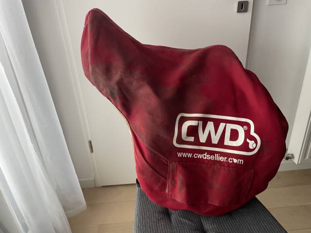 Sella da salto ostacoli CWD  17.5" - 2014