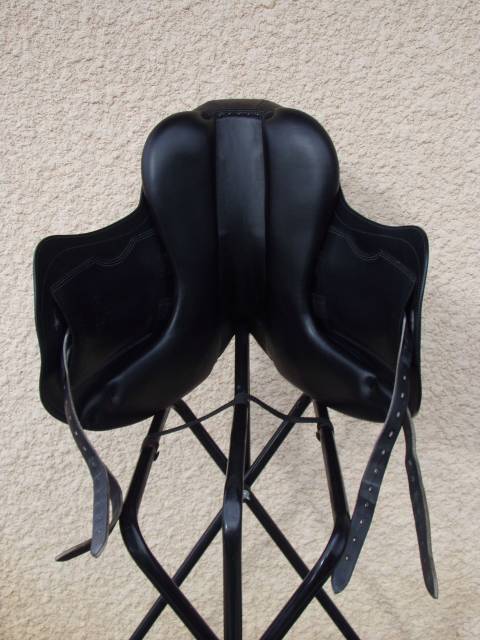 Sella da dressage Macel  17" - 2022