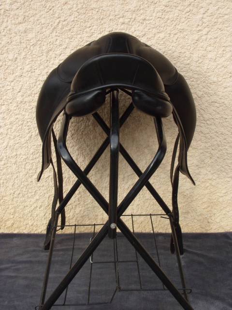 Sella da dressage Childeric  17" - 2015