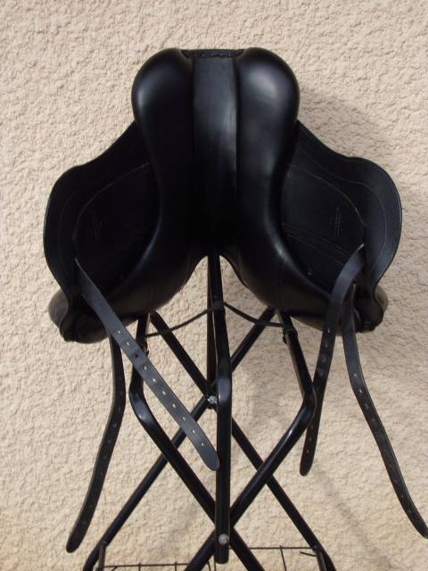 Sella da dressage Childeric  17" - 2015