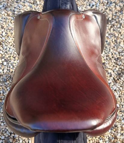 Sella da salto ostacoli Antar&egrave;s  17" - 2024