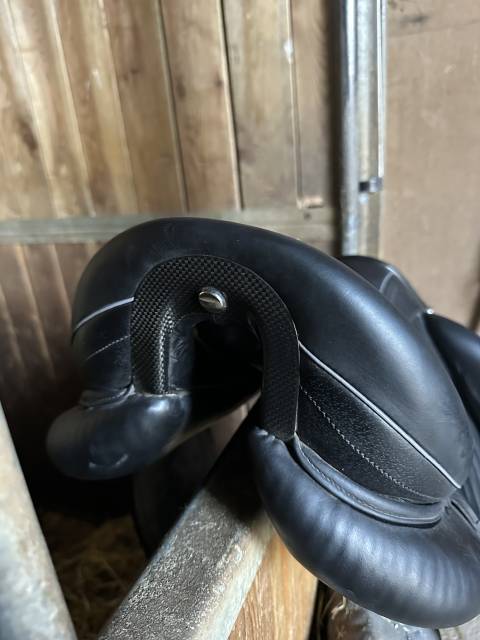 Sella da dressage Devoucoux  17.5" - 2017