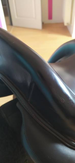 Sella da dressage Devoucoux  17.5" - 2009