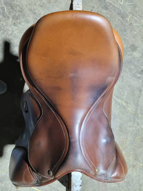 Sella da salto ostacoli Bates  17" - 2012