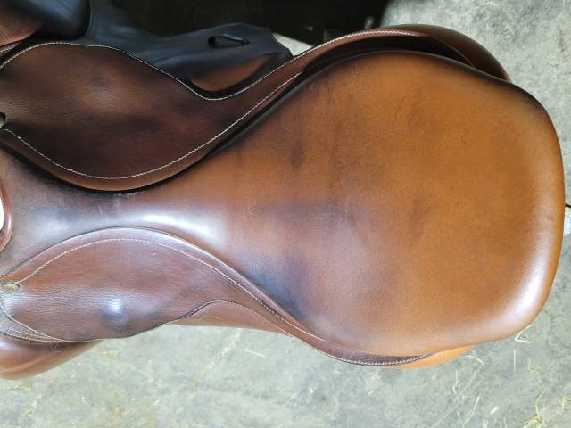 Sella da salto ostacoli Bates  17" - 2012