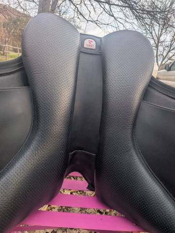 Sella da endurance Wintec  17" - 2025