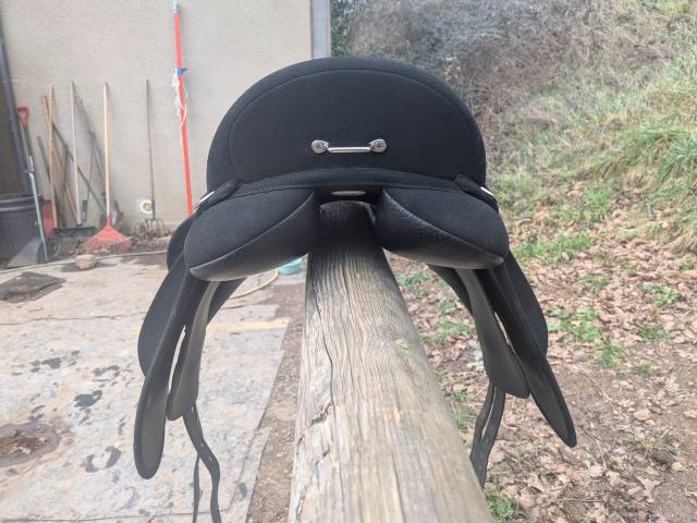 Sella da endurance Wintec  17" - 2025