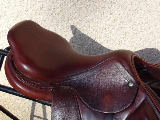 Sella da salto ostacoli CWD  17.5" - 2010