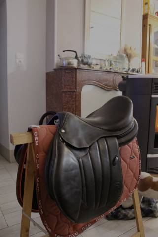 Sella da salto ostacoli Forestier  17" - 2023