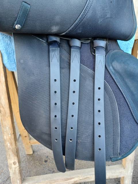 Sella mista Wintec  17" - 2023