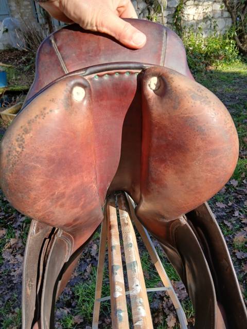 Sella da salto ostacoli CWD  17" - 2008