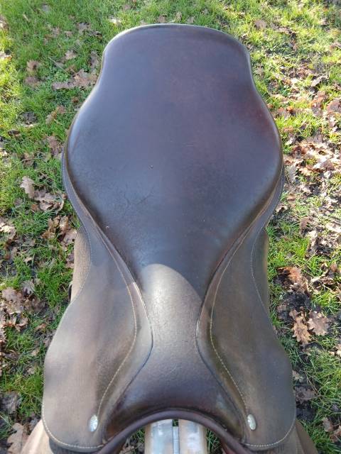 Sella da salto ostacoli CWD  17" - 2008