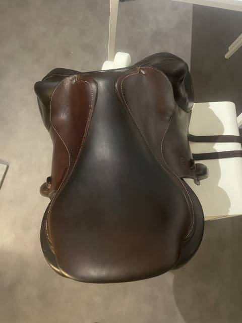 Sella da salto ostacoli Forestier  17" - 2020