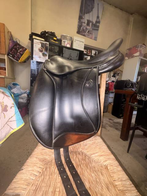 Sella da dressage Forestier  17" - 2007