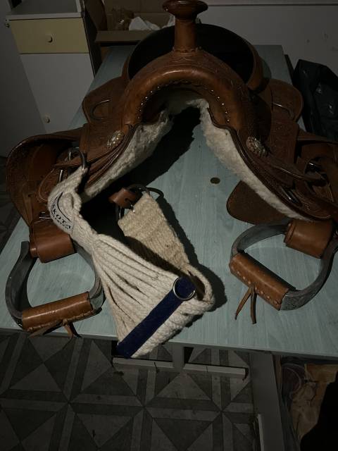 Sella western  Lakota  19" - 2025