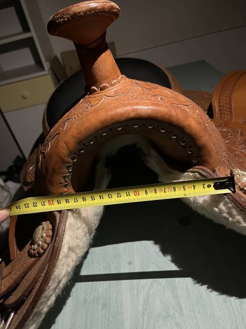 Sella western  Lakota  19" - 2025