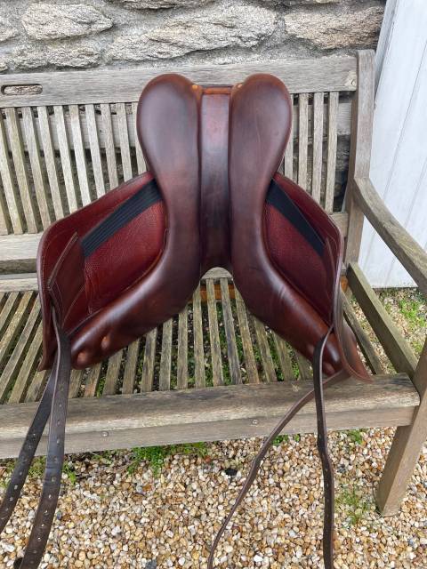 Sella da dressage Aulion  17.5" - 2006