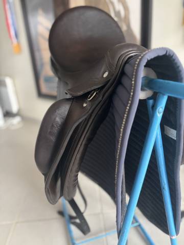 Sella da dressage  Custom Saddlery / Wolfgang & Saddles 17.5" - 2000