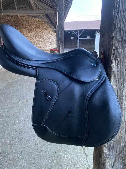 Sella mista Ikonic  17" - 2024