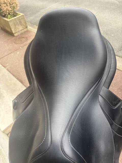 Sella da salto ostacoli CWD  17.5" - 2022