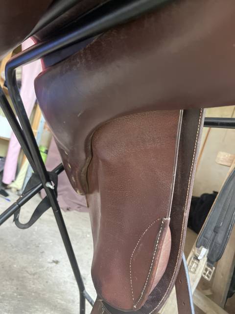 Sella da salto ostacoli Eric Thomas  17.5" - 2016