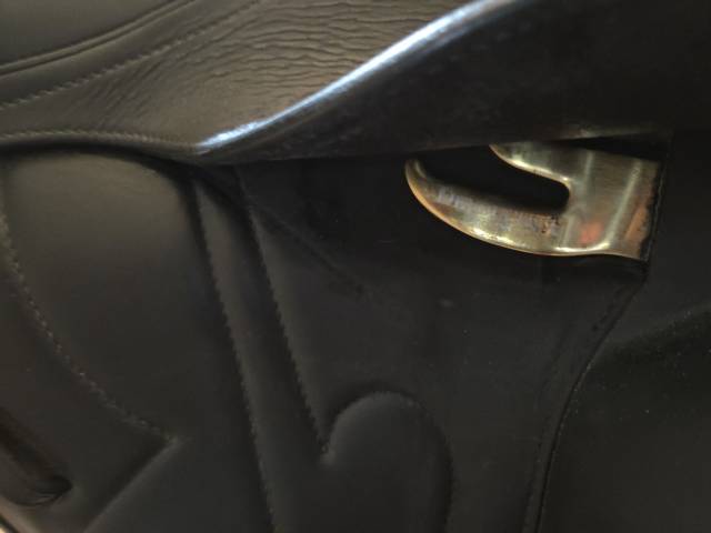 Sella da dressage Devoucoux  17.5" - 2023