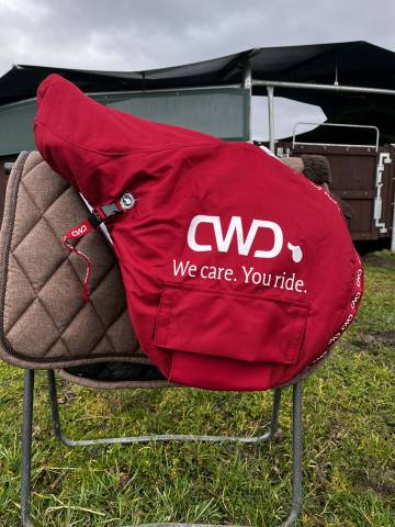 Sella da salto ostacoli CWD  17.5" - 2018