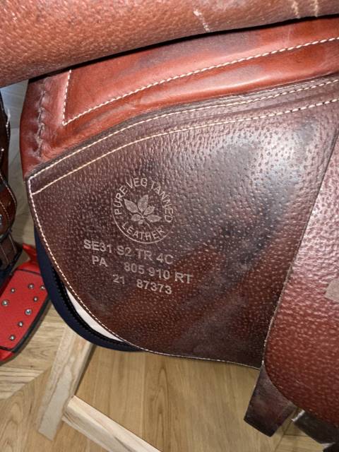 Sella da salto ostacoli CWD  17.5" - 2021