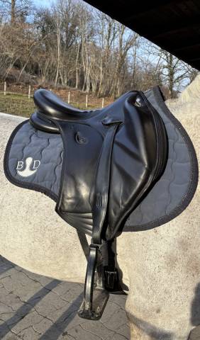 Sella da endurance Devoucoux  18" - 2020