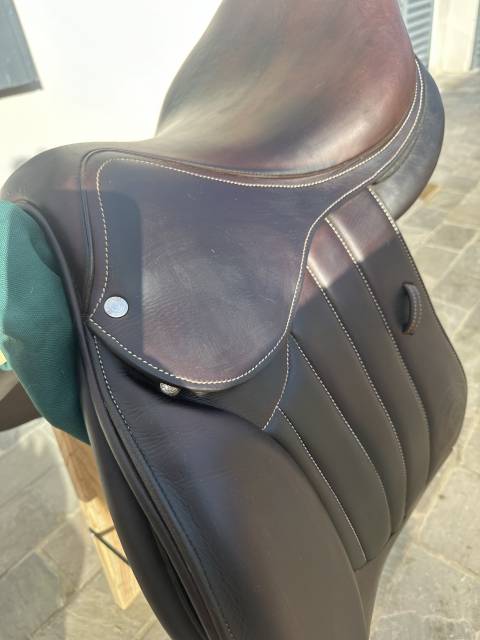 Sella da salto ostacoli Forestier  17" - 2023