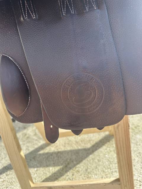 Sella da salto ostacoli Forestier  17" - 2023