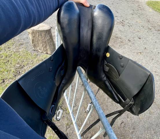 Sella da dressage Prestige Italia  17" - 2015